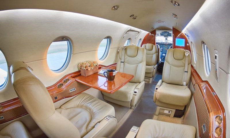 Beechjet 400A cabin for Delaware charter