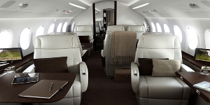 Falcon 2000 cabin for Delaware charter