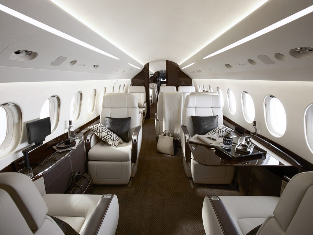 Dassault Falcon 2000LXS cabin for Delaware charter