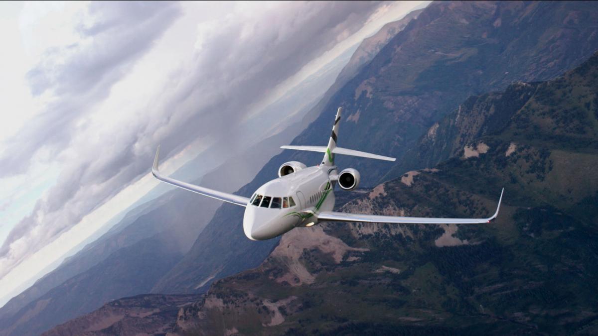 Dassault Falcon 2000S view for Delaware charter