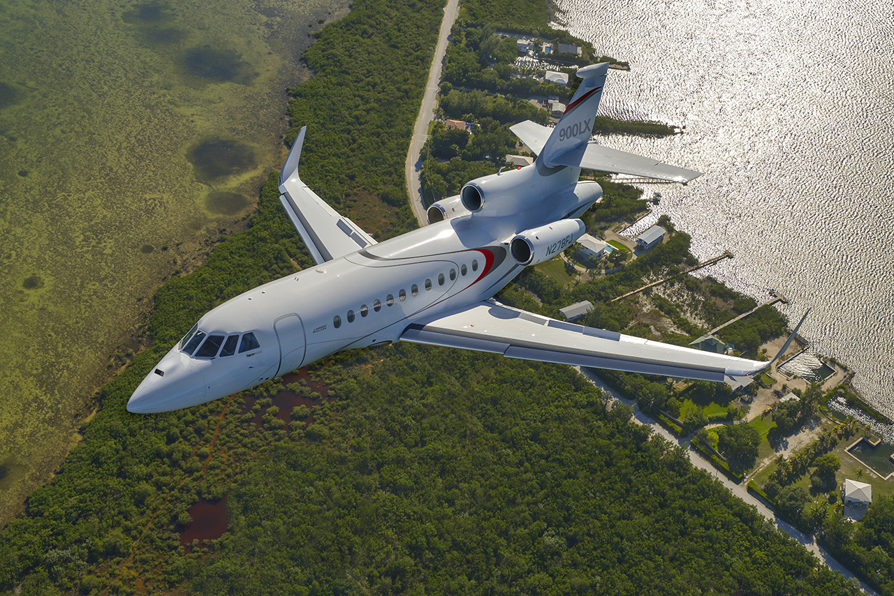 Delaware Dassault Falcon 900LX Charter