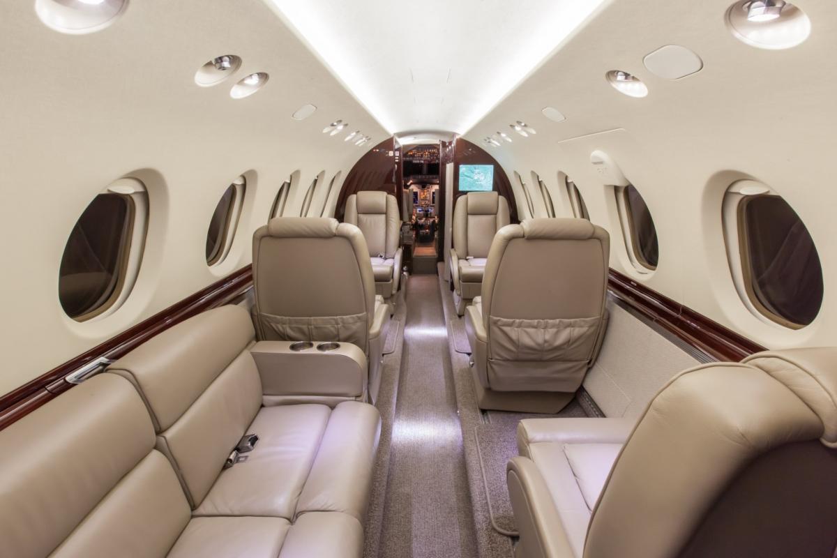 Hawker 750 cabin for Delaware charter