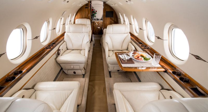 Hawker 850XP cabin for Delaware charter