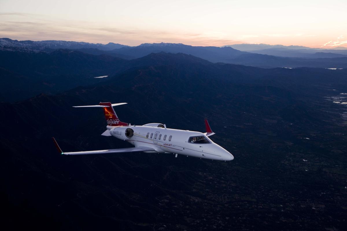 Learjet 40 view for Delaware charter